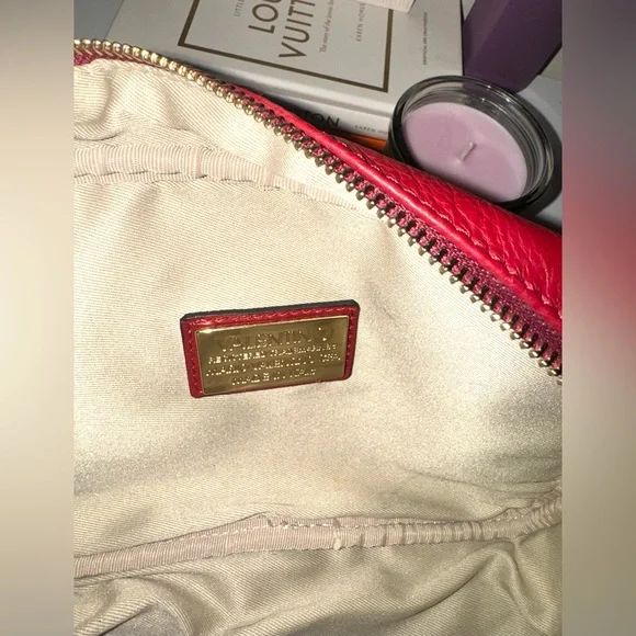 Valentino Crossbody Shoulder Bag - Picture 3 of 9